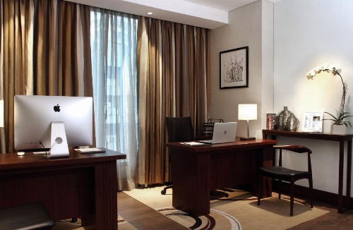 Makati Diamond Residences image 19