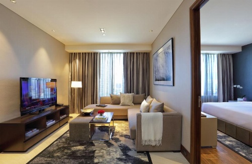Makati Diamond Residences image 36